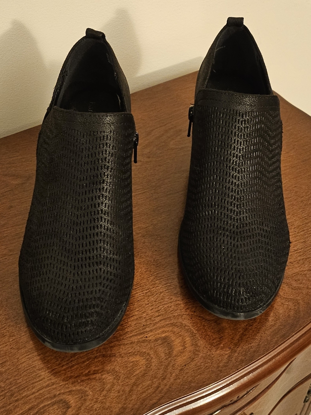 Baretrap Black Textured  Booties